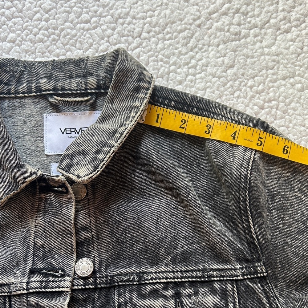 VENET Distressed Dark Gray Denim Jacket - Picture 5 of 12